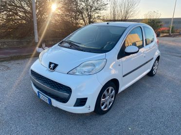 Peugeot 107 1.0 68CV 5p. Sweet Years SOLI *112000* KM ADATTA AI NEOPATENTATI UNICO PROPRIETARIO