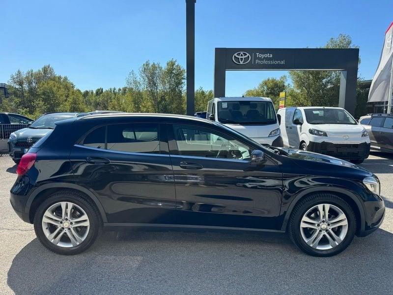 Mercedes-Benz GLA 200 CDI AUTOMATIC Premium