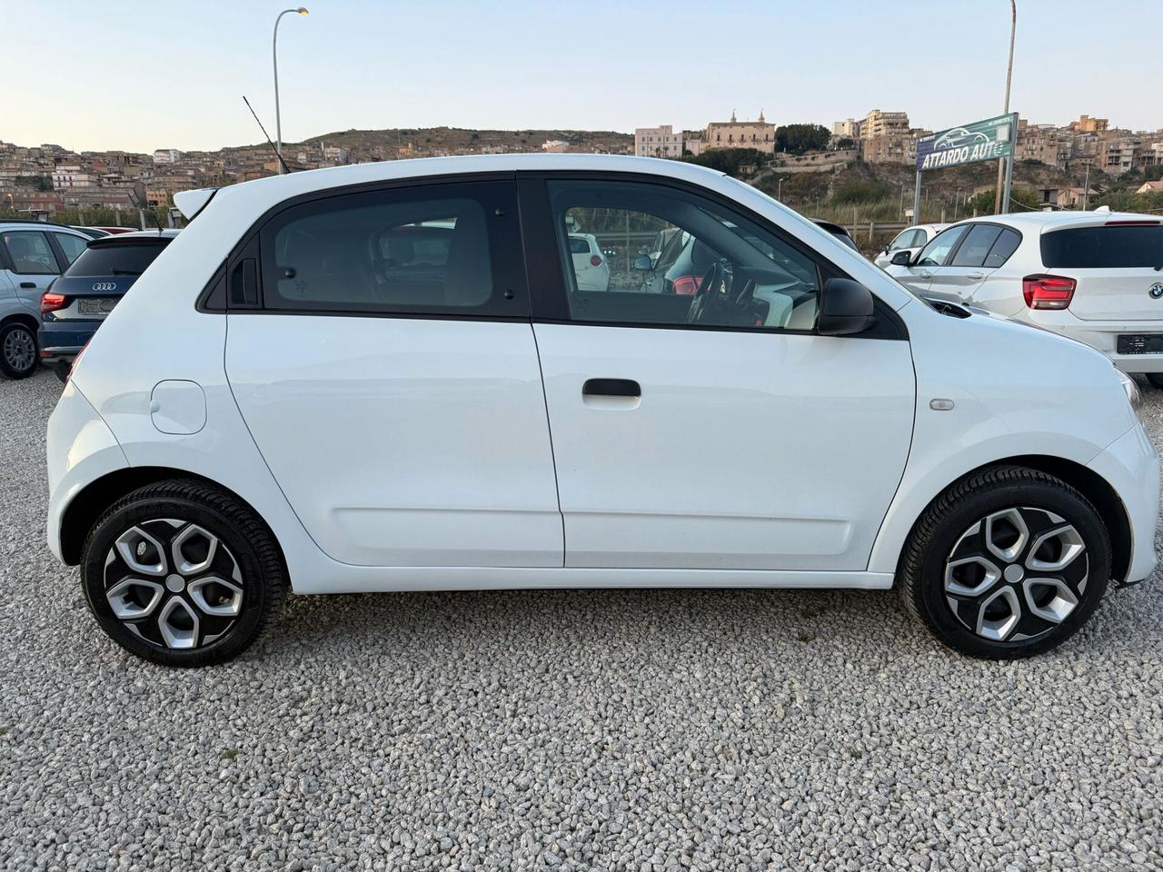 Renault Twingo SCe Zen