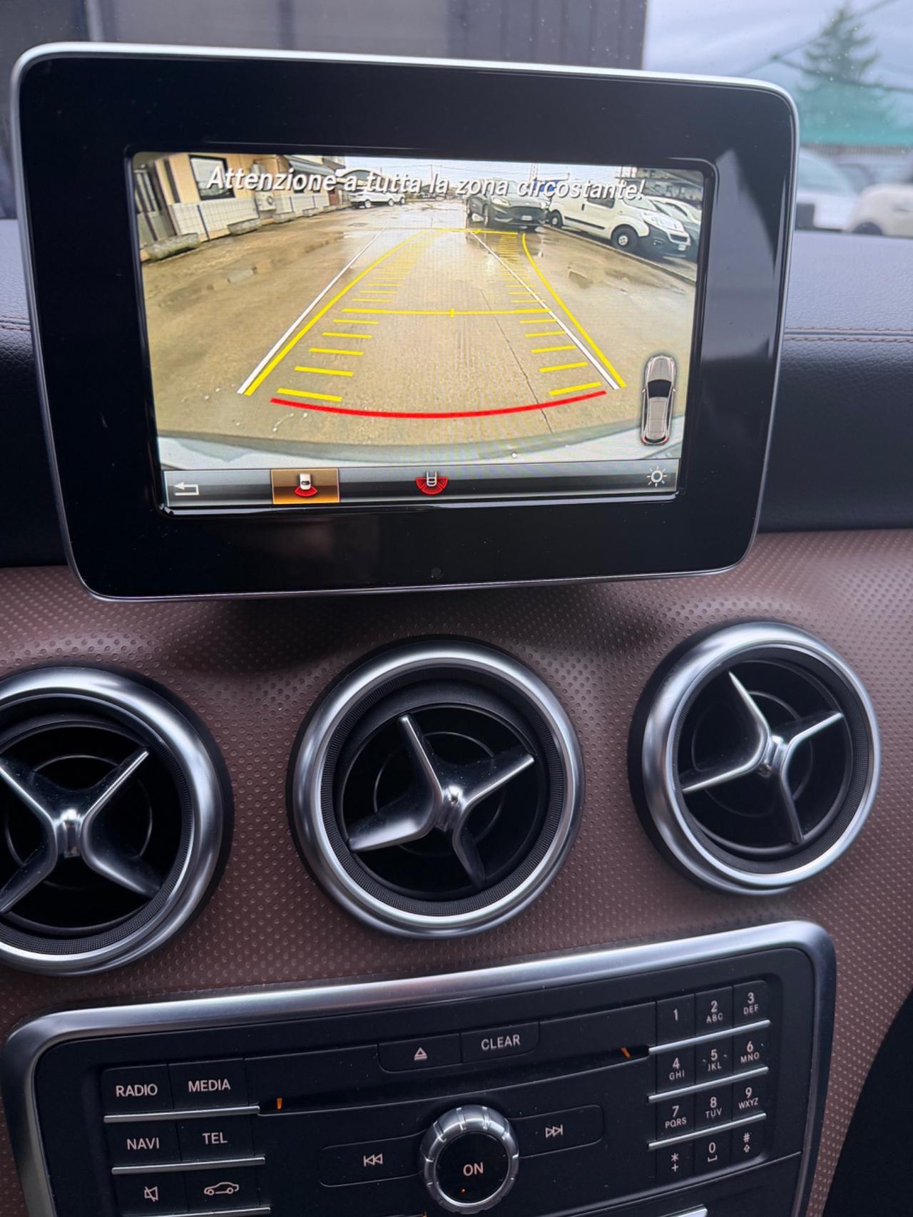 Mercedes-benz A 200 d Automatic 4Matic Premium AMG