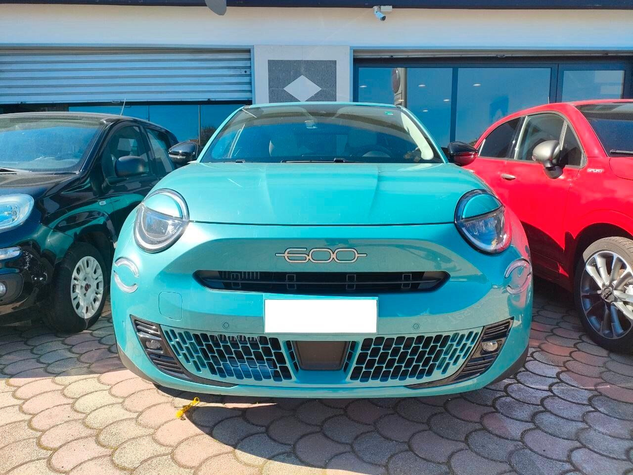 FIAT 600 (2023-->) 600 Hybrid 110 CV DCT MHEV L...