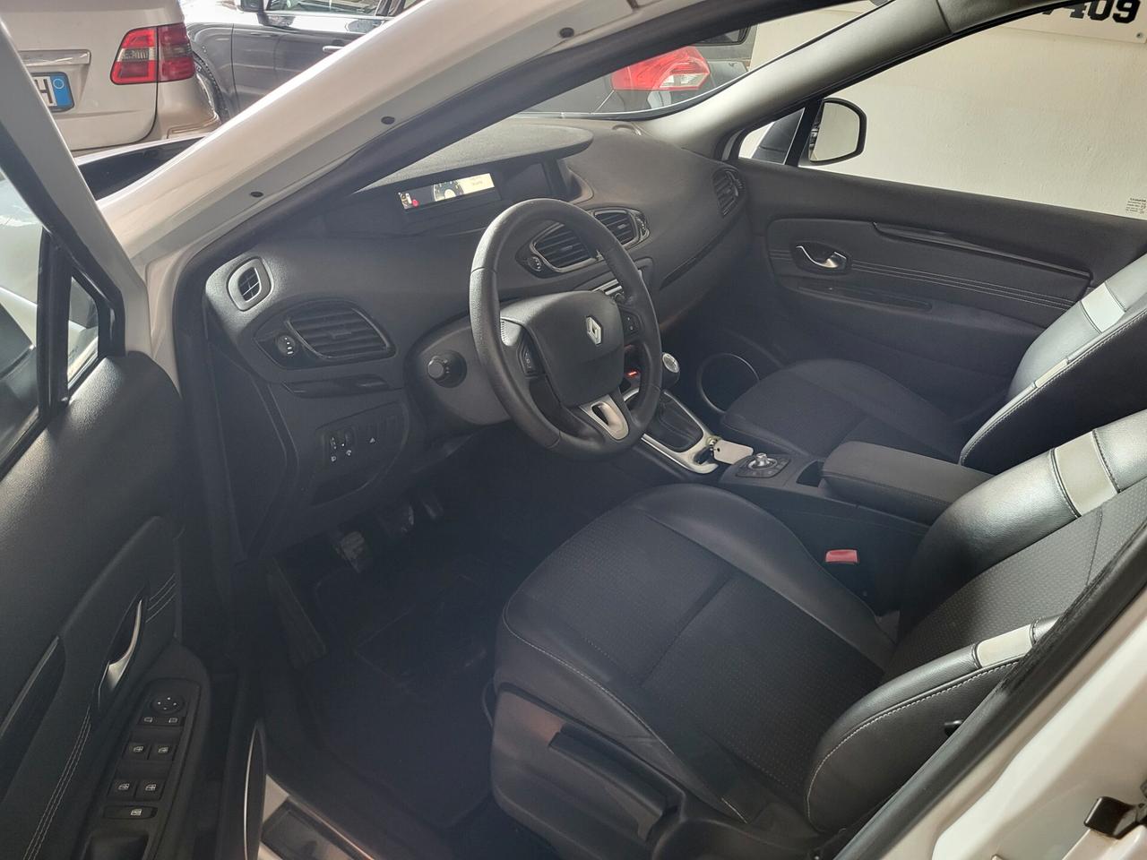 Renault Scenic Scénic X-Mod 1.5 dCi 110CV Luxe
