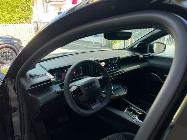 LANCIA Ypsilon Hybrid e-DCT LX da e229,00 mensili