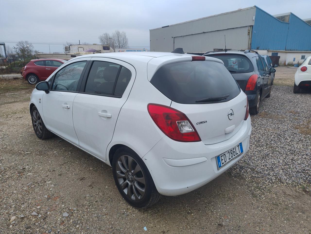 Opel Corsa 1.2 80CV 5 porte GPL-TECH Club