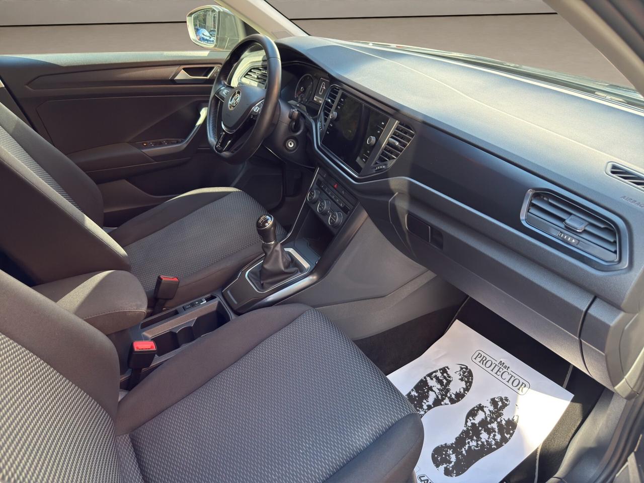Volkswagen T-Roc UNICO PROPRIETARIO - SERVICE COMPLETO