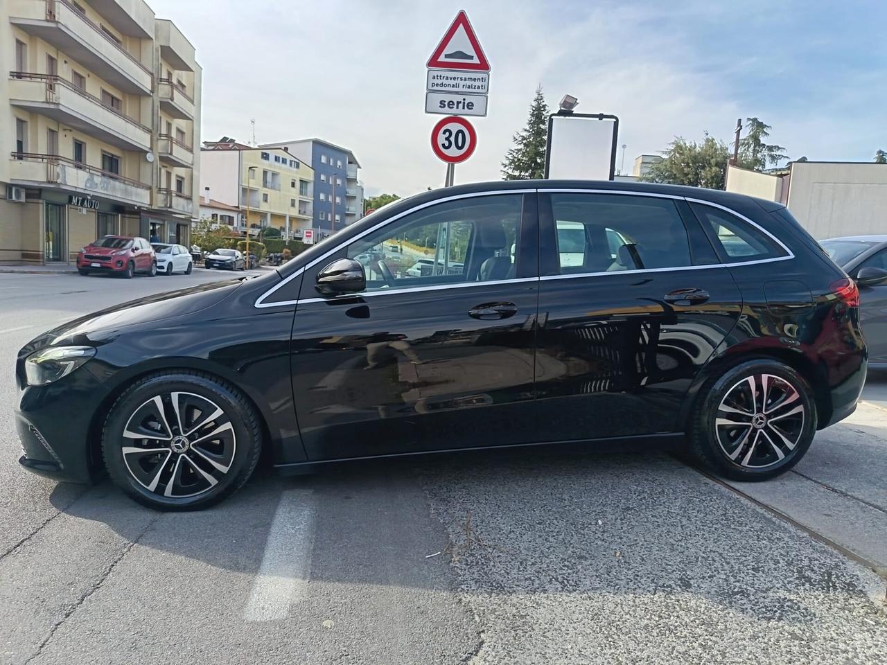 Mercedes-benz B 180 d Automatic AMG Line Premium Plus