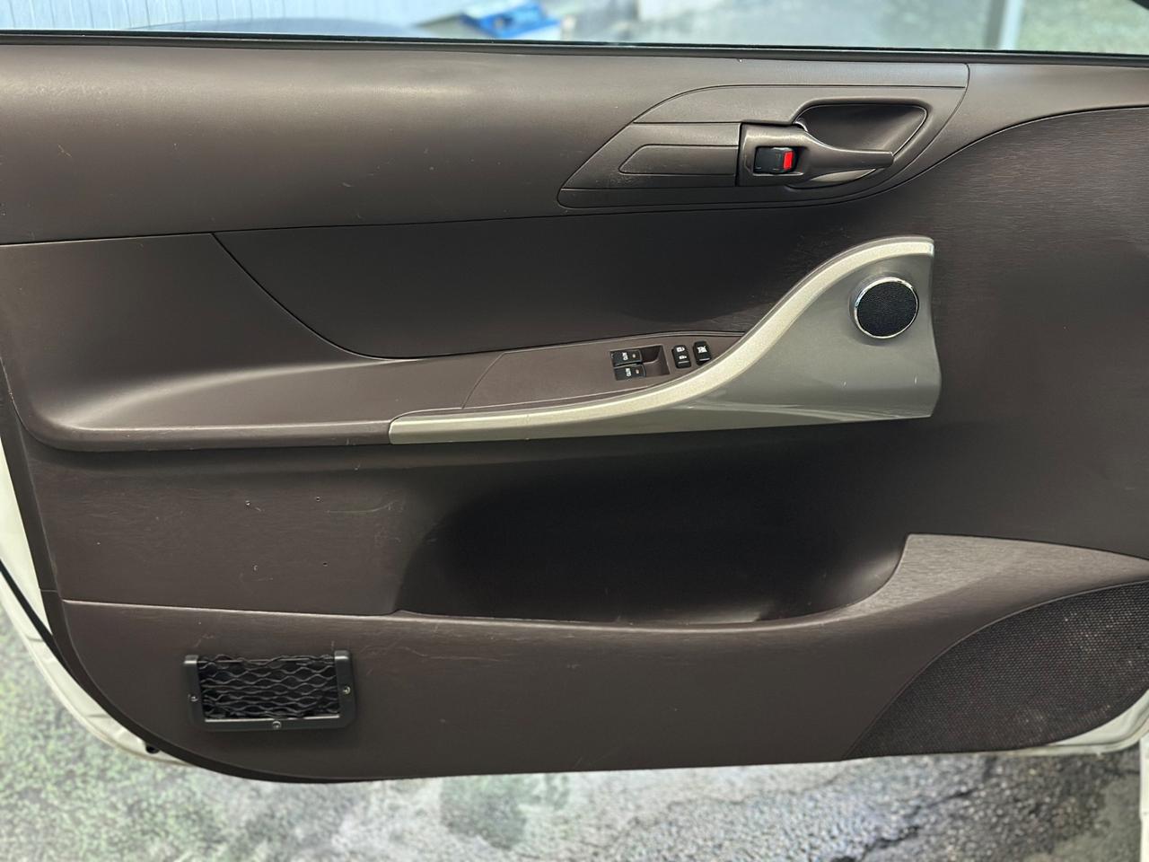 Toyota iQ 1.0 Diesel 90 Cv