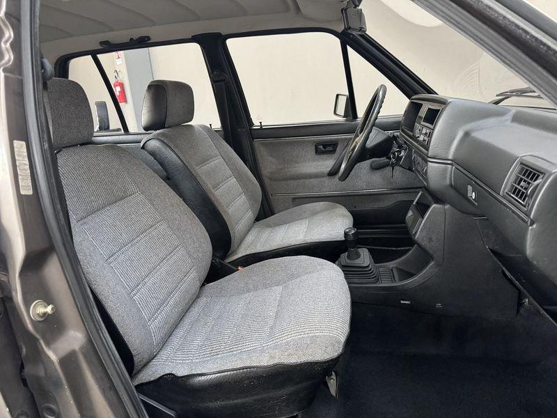 Volkswagen Golf GL 5p 1050 4 marce