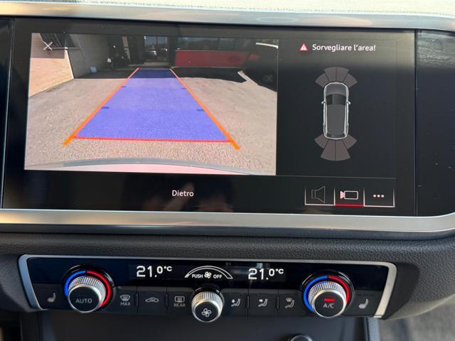 AUDI Q3 35 TDI S tronic Business Advanced SPORT