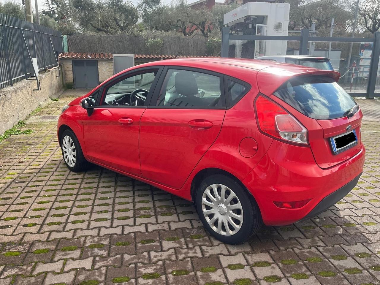 Ford Fiesta 1.5 TDCi 75CV 5 porte ST-Line