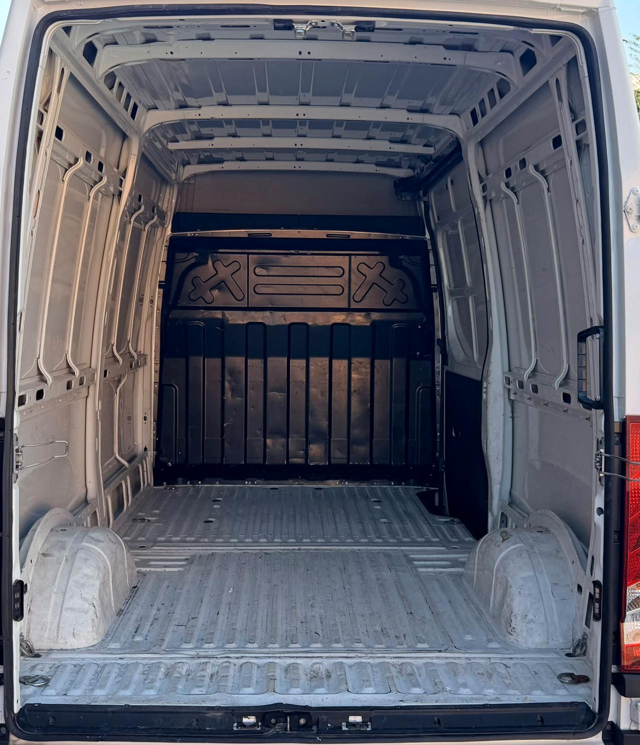 Iveco Daily 35S12V 2.3 HPT PM-TM Furgone