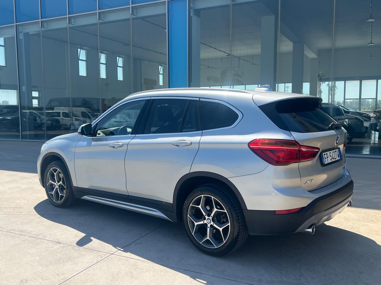Bmw X1 sDrive18d xLine