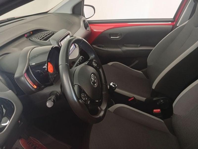Toyota Aygo Aygo Connect 1.0 VVT-i 72 CV 5 porte x-wave MMT
