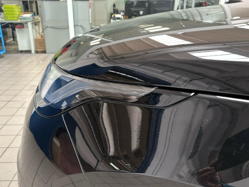 Land Rover Range Rover Velar 2.0 D I4 MHEV R-Dynamic SE 4WD Auto