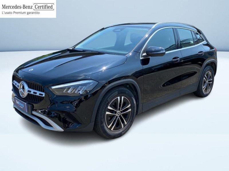 Mercedes-Benz GLA 180 D ADVANCED AUTO