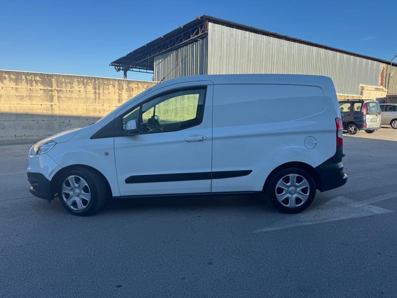 Ford Transit Courier Transit Courier 1.6 TDCi 95CV Van Entry