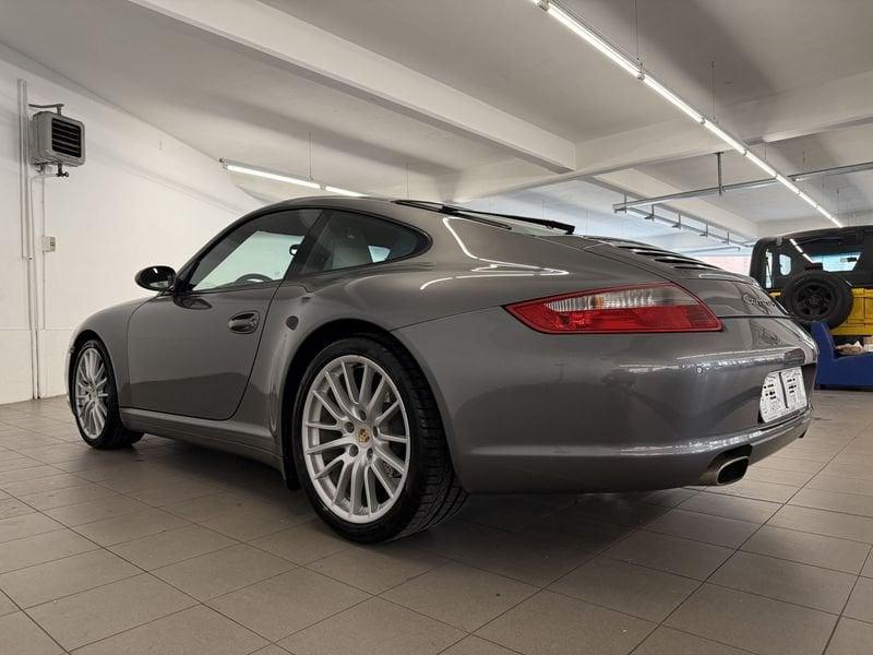 Porsche 911 911 Carrera 4 Coupé