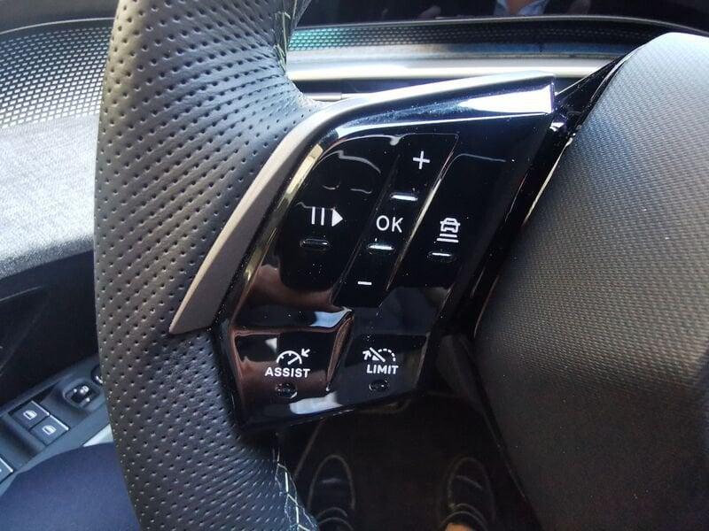 Peugeot 5008 Hybrid 145 e-DCS6 GT