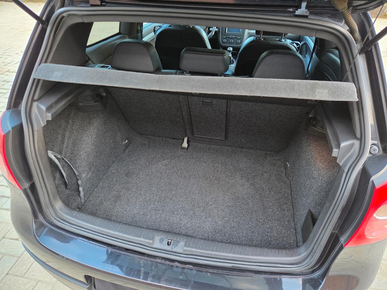 Volkswagen Golf GTI 2.0 16V TFSI 3p.