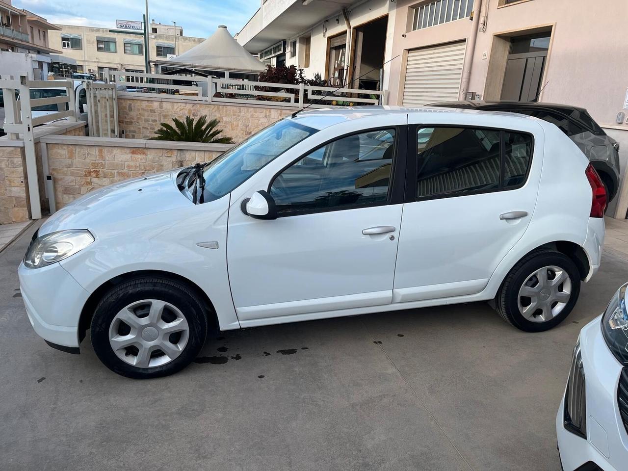Dacia Sandero 1.5 dCi 70CV Lauréate