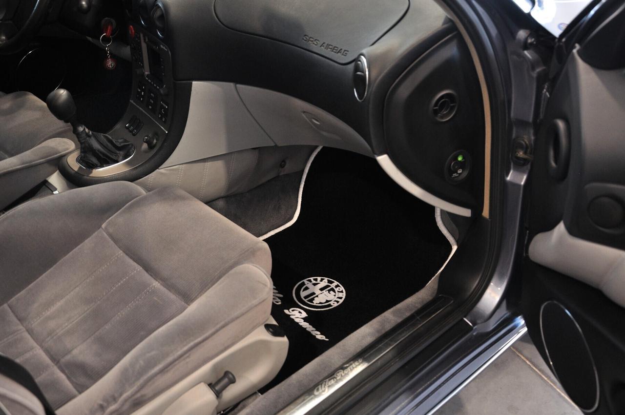 Alfa Romeo 166 2.0i V6 turbo cat Super CRS a libretto