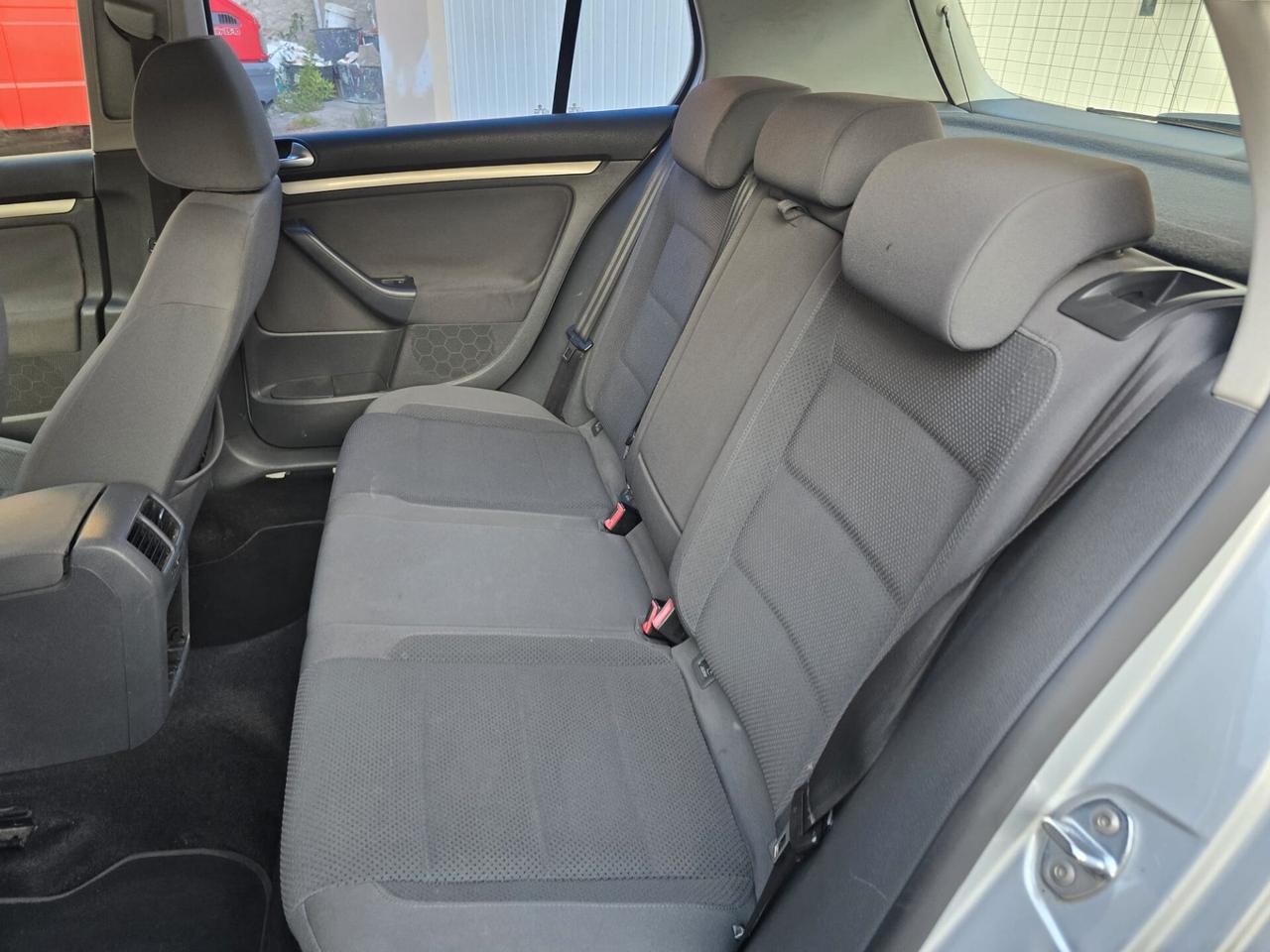 Volkswagen Golf 1.9 TDI 5p. Comfortline