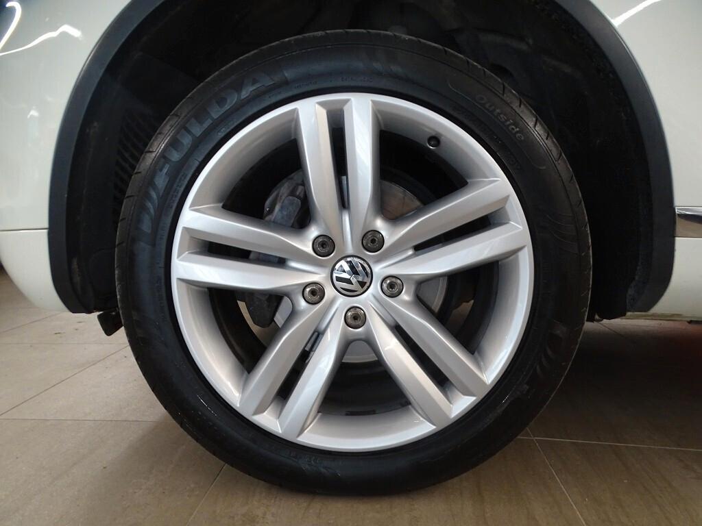 VW Touareg 3.0 TDI 4x4 gancio Alu 20