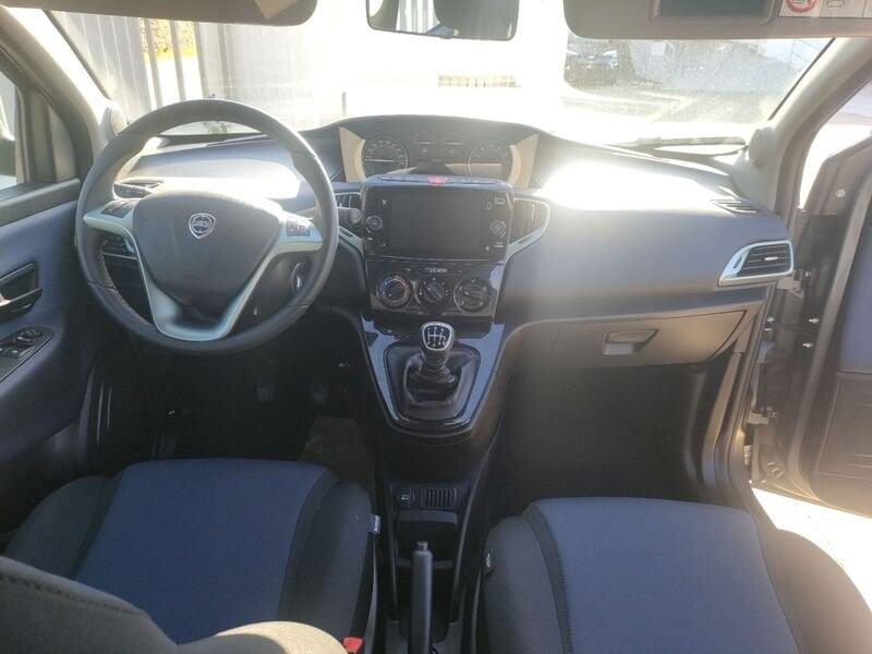 Lancia Ypsilon 3ª serie 1.0 FireFly 5 porte S&S Hybrid Platino