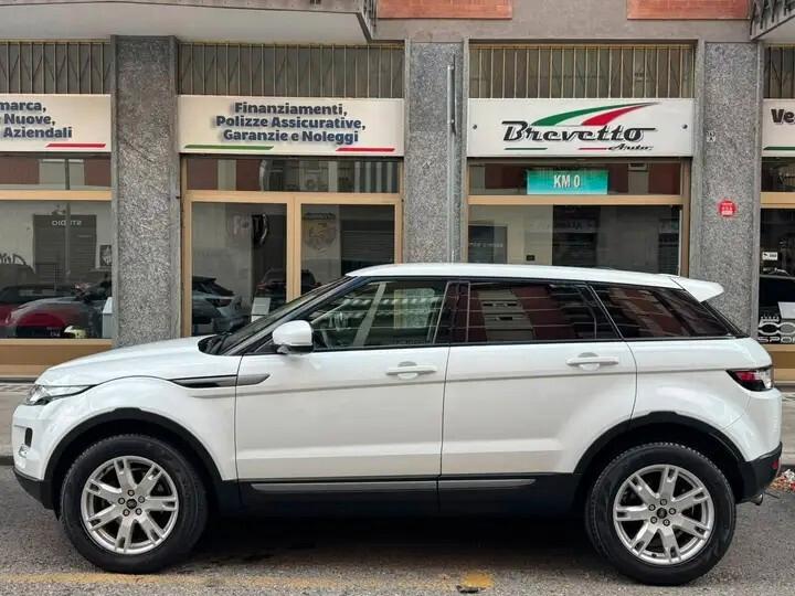 Land Rover Range Evoque 2.2 TD4 5p. Pure Tech Pack