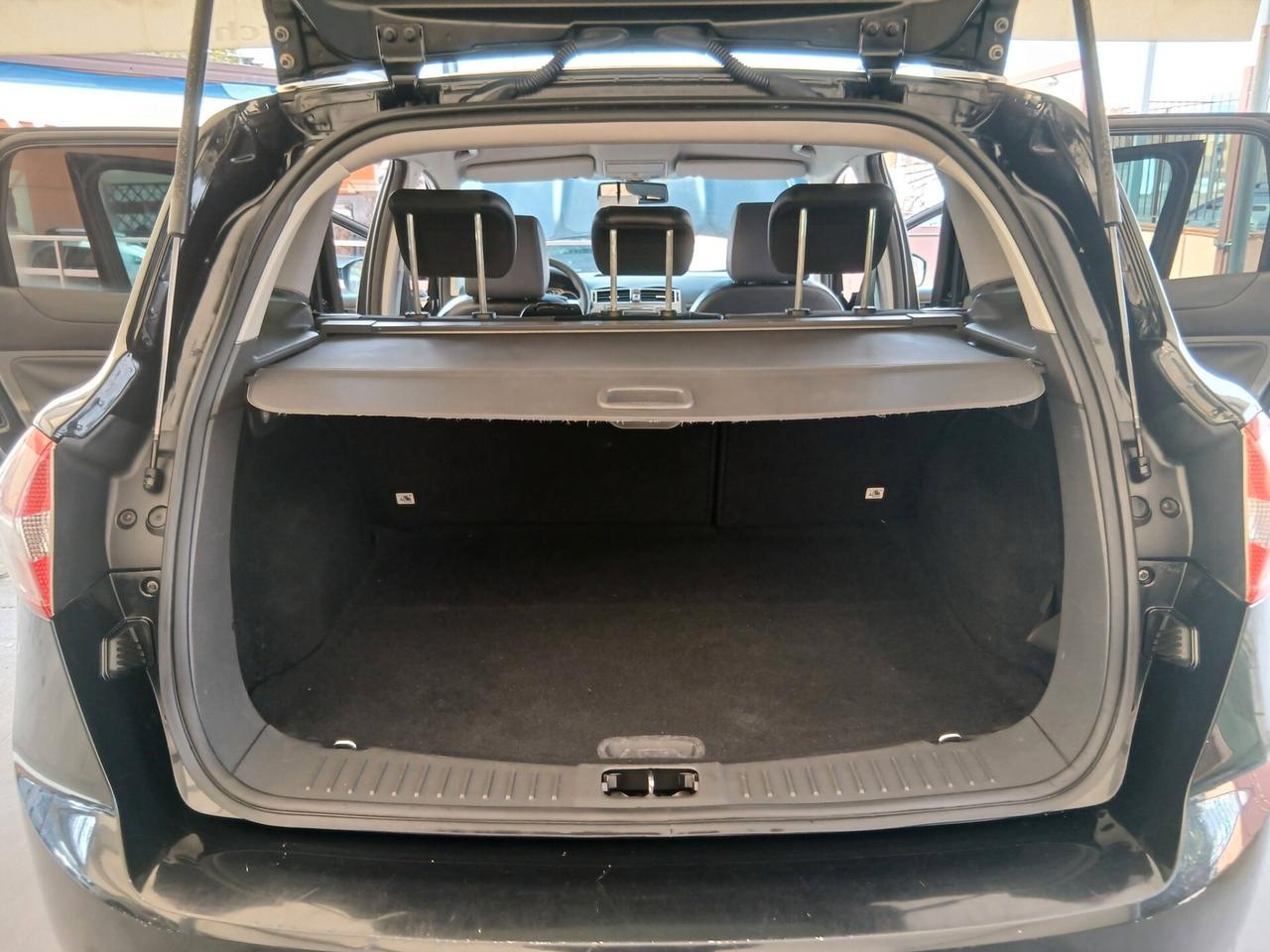 Ford Kuga 2.0 TDCi 136 CV 4WD full 10