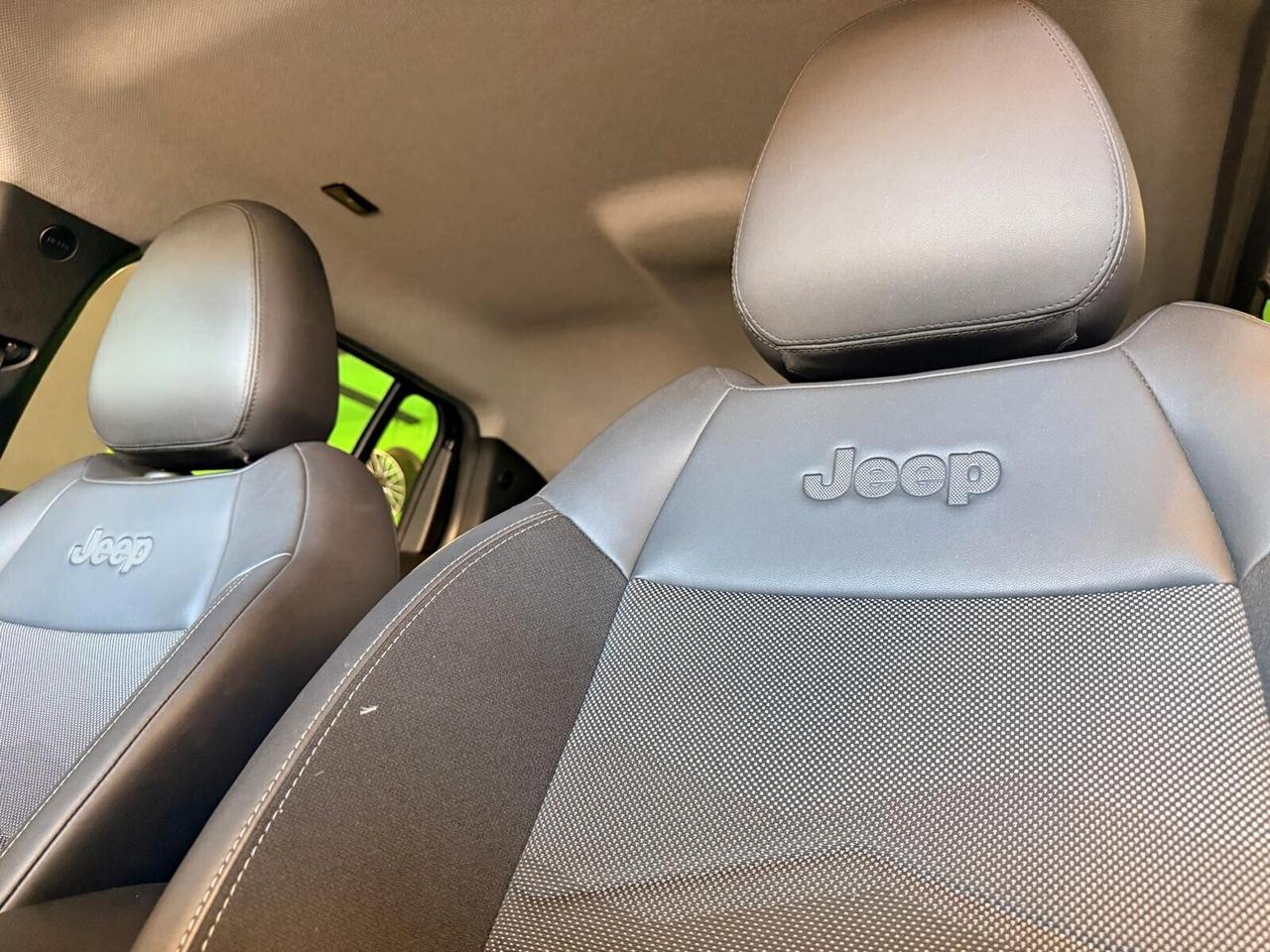 Jeep Avenger 1.2 Turbo 100 CV Summit