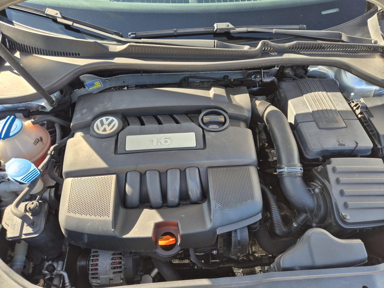 Volkswagen Golf 1.6 5p. Comfortline