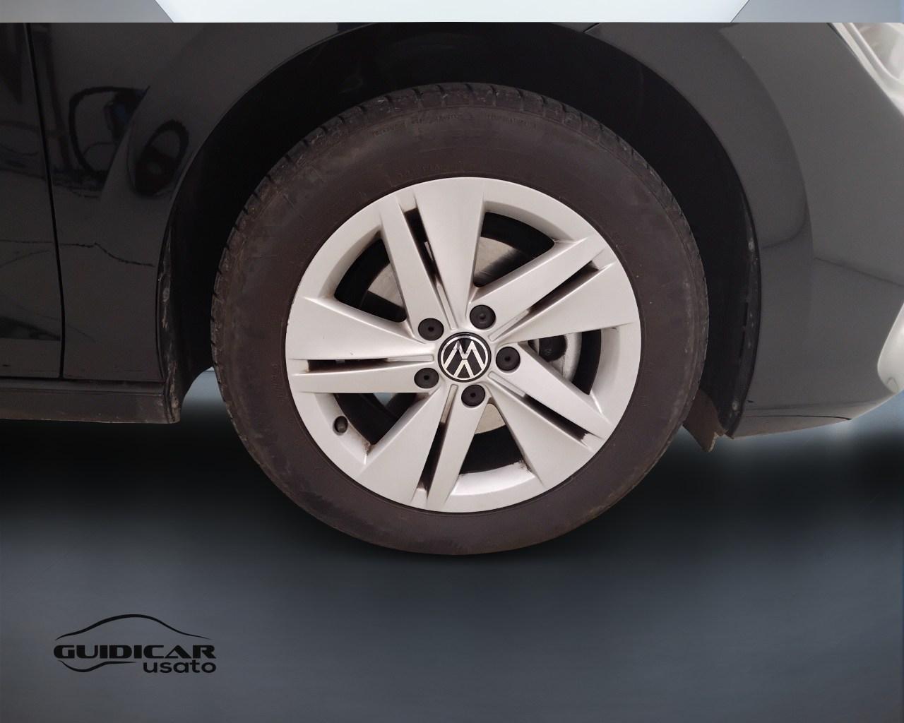 VOLKSWAGEN Golf VIII 2024 - Golf 2.0 tdi Life 115cv