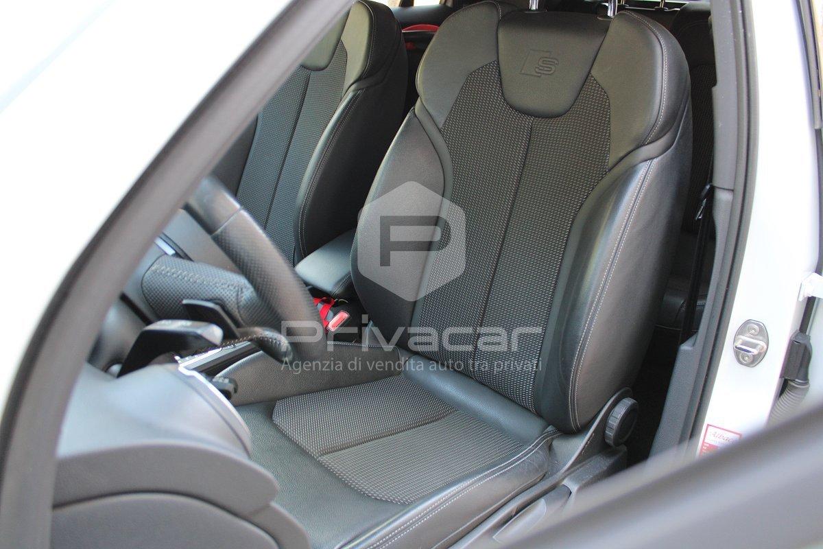 AUDI Q2 40 TFSI quattro S tronic S line Edition