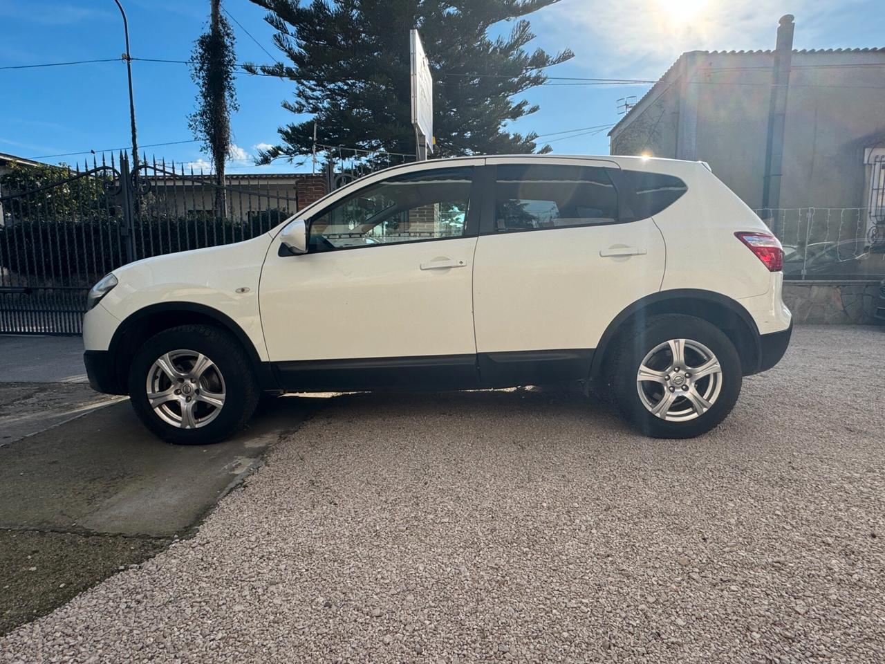 Nissan Qashqai 1.6 BENZINA 2010