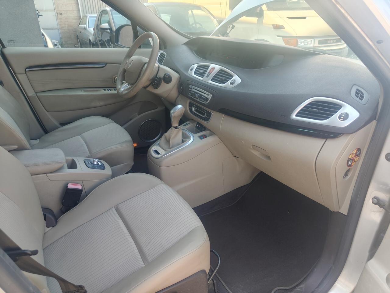 Renault Scenic Scénic X-Mod 2.0 automatica GPL NUOVO