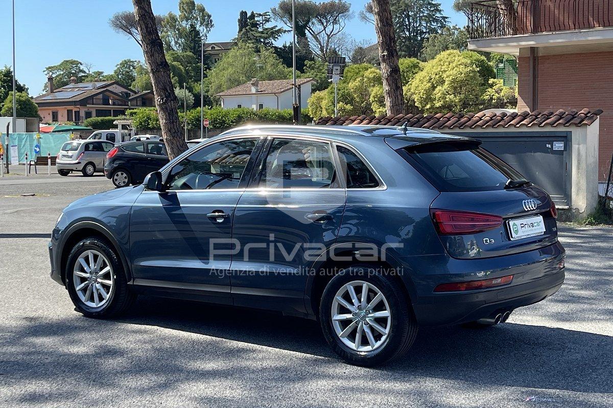 AUDI Q3 2.0 TDI 120 CV S tronic Business