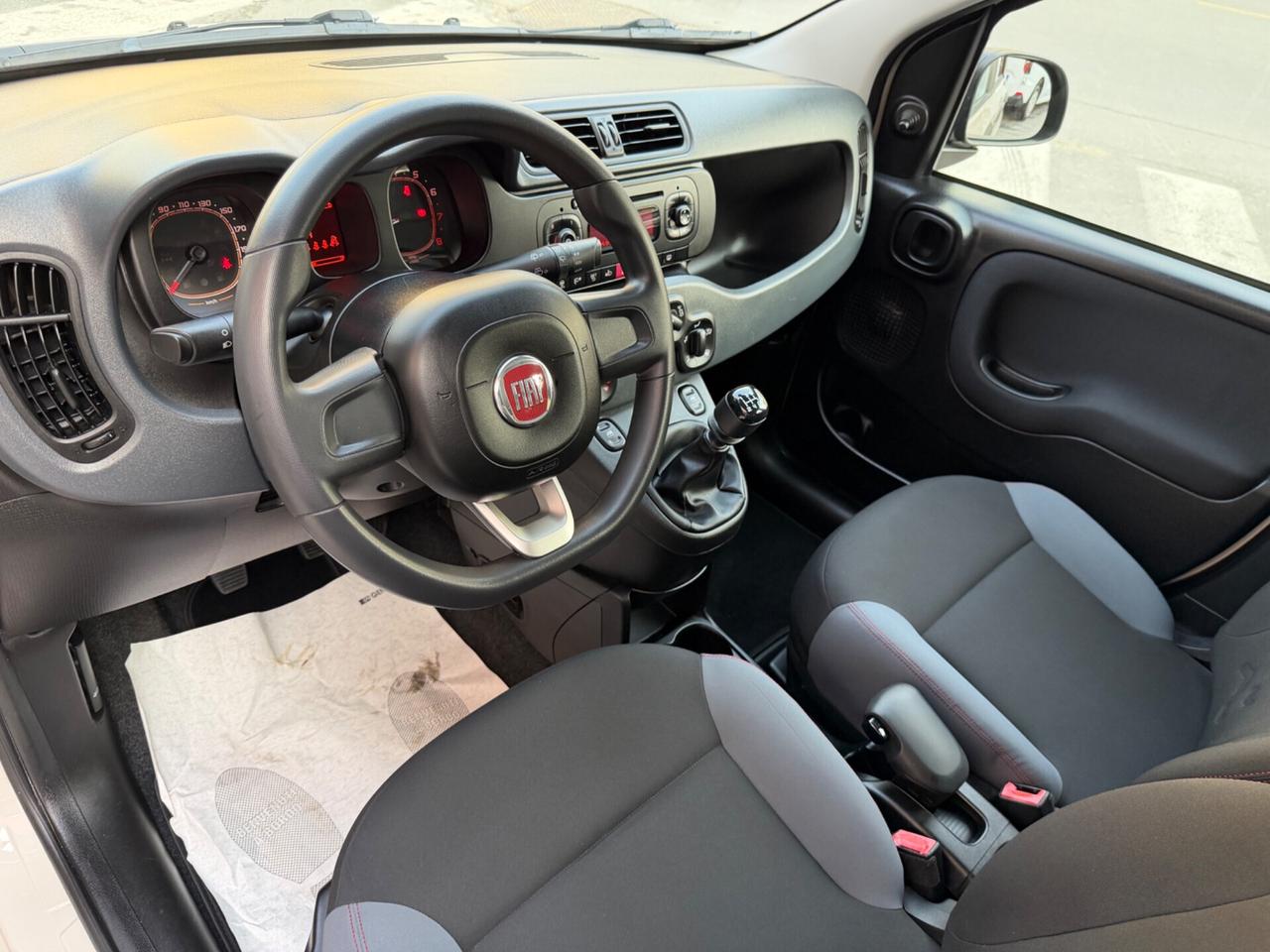 FIAT PANDA 1.2 NEOPATENTATI KM 64 MILA !!!