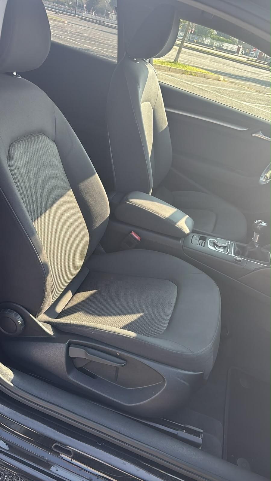 Audi A3 1.6 TDI S tronic
