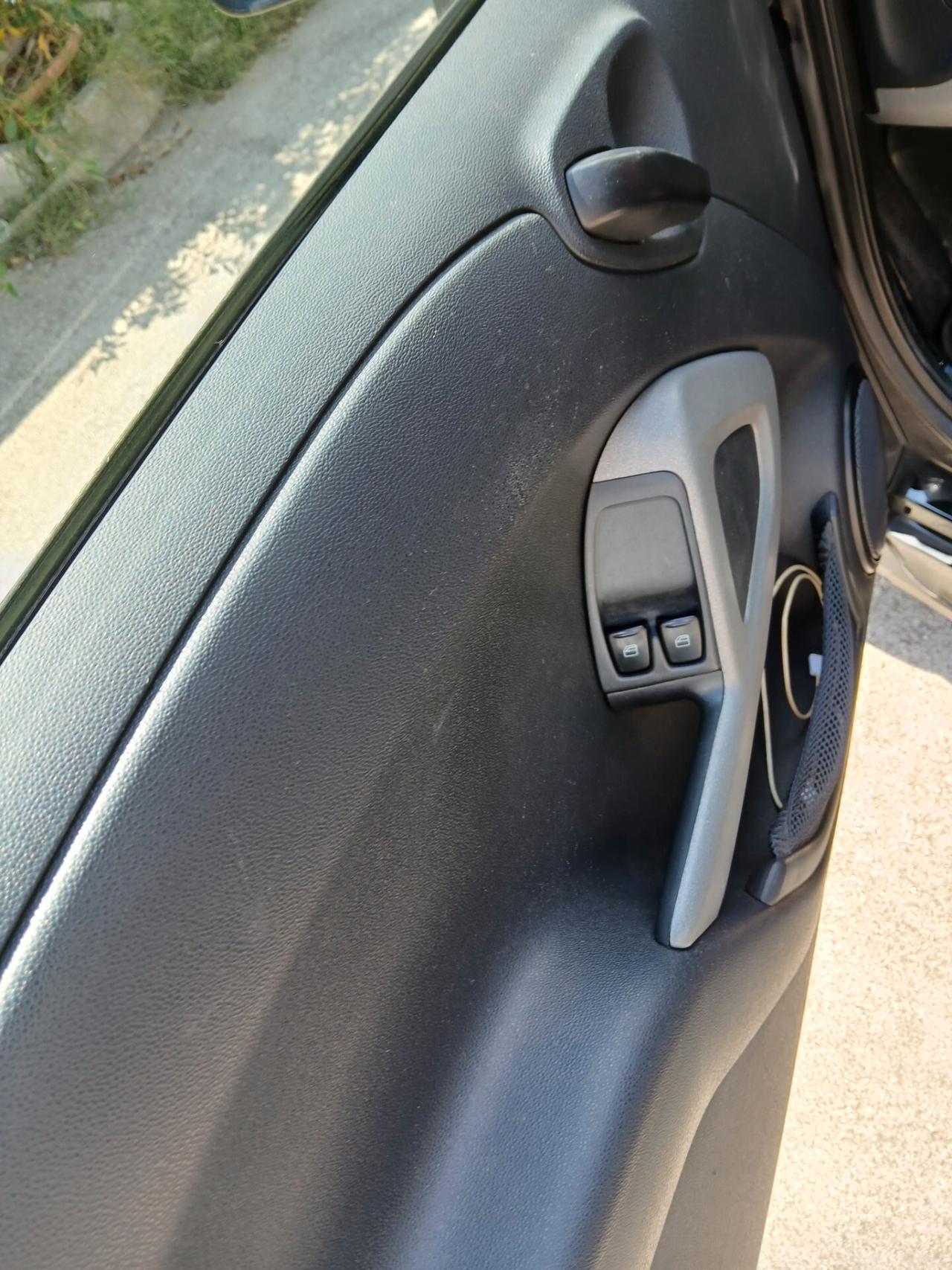 Smart ForTwo 1000 52 kW MHD coupé passion