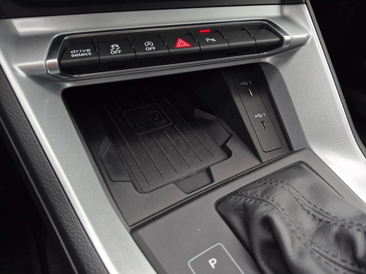 Audi Q3 SPB 35 TFSI S TRONIC MATRIX APPLE CARPLAY + ANDROID AUTO