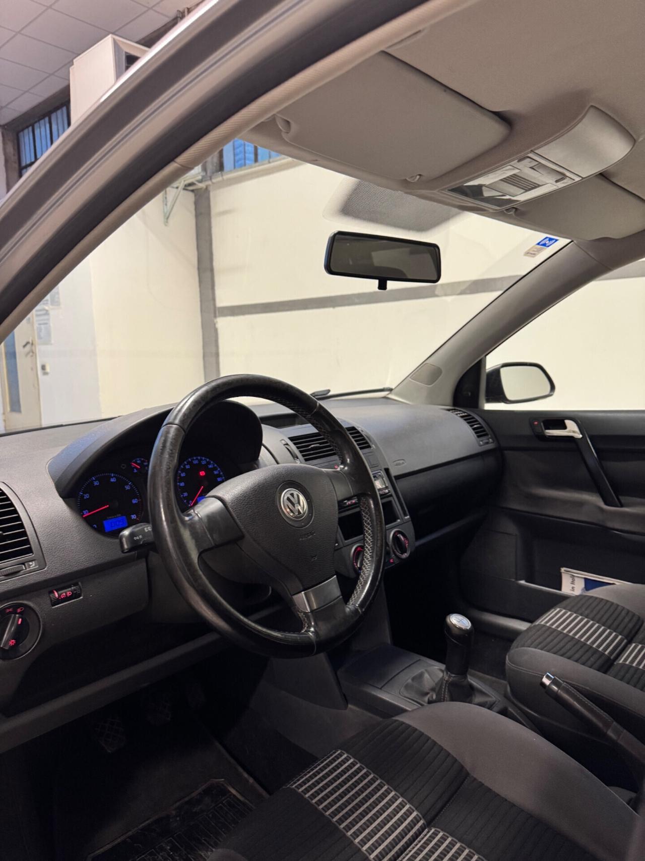 Volkswagen Polo 1.2/70CV 12V 5p. Comfortline