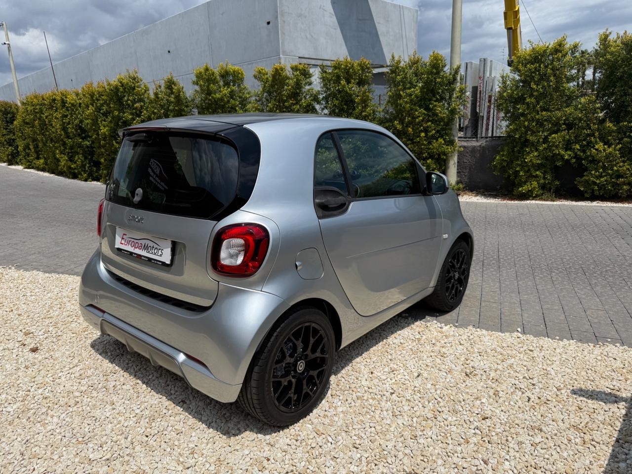 Smart ForTwo 70 1.0 twinamic BRABUS Style