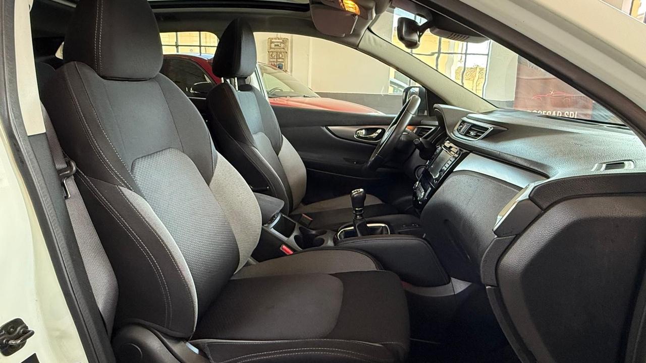 Nissan Qashqai 1.2 DIG-T N-Connecta