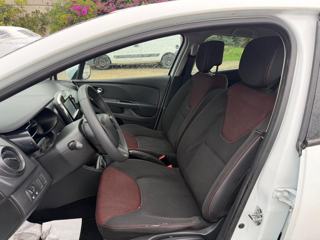 Renault Clio 1.5 dCi 75CV 5 porte Neopatentati