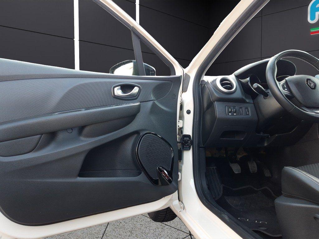 Renault Clio dCi 8V 75 CV Start&Stop 5 porte Energy Duel2