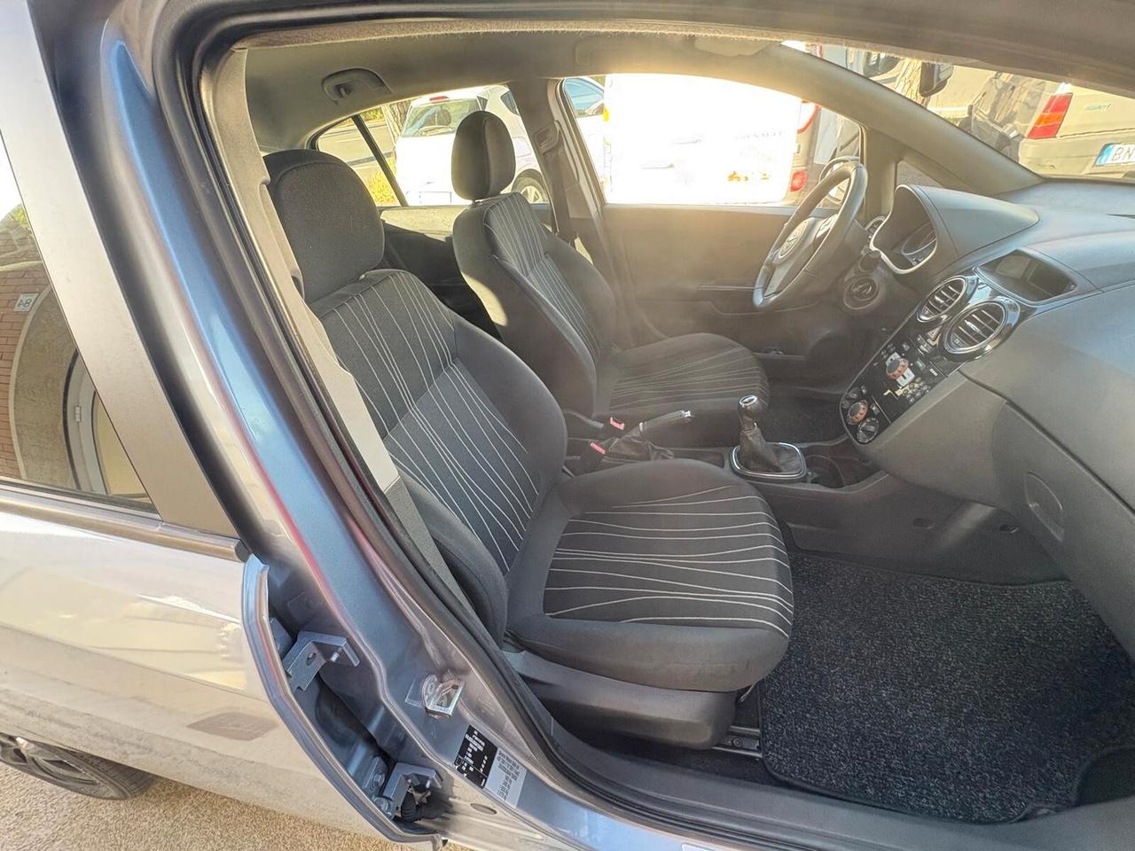 Opel Corsa 1.2 GPL 12 MESI DI GARANZIA COMPLETA!!!!