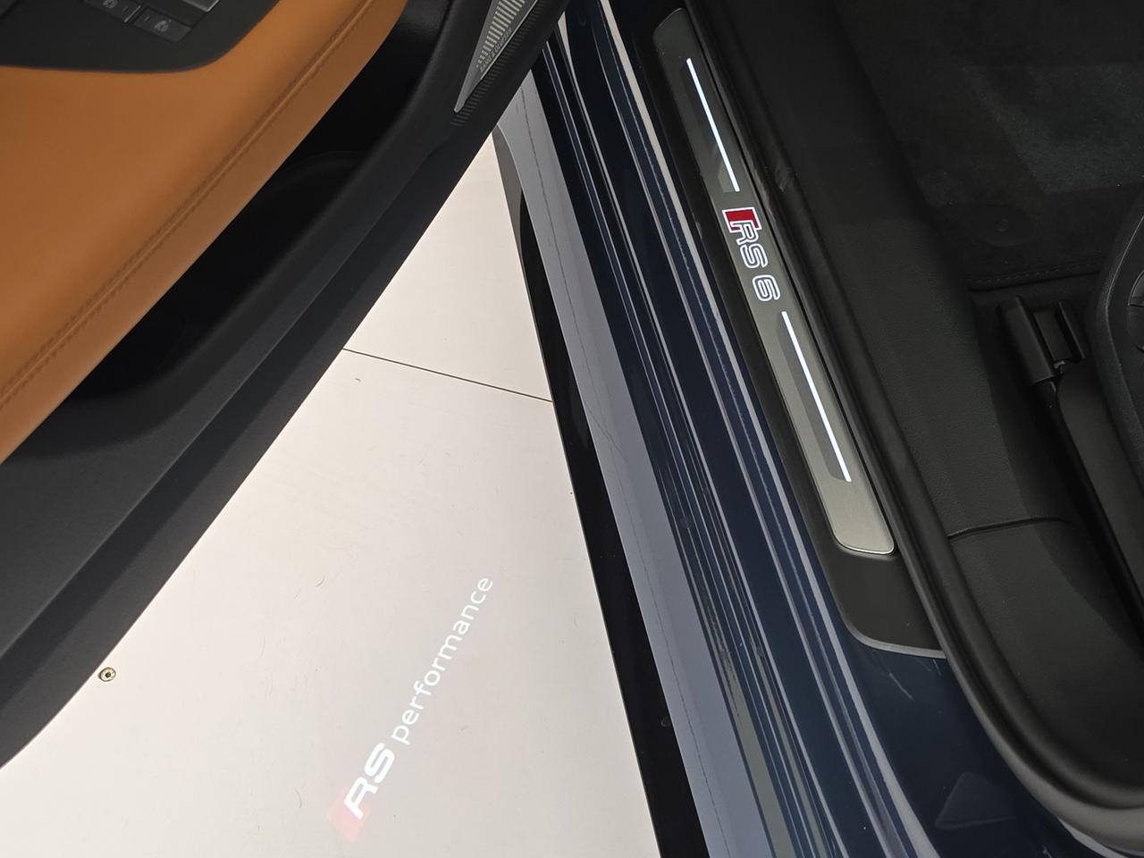 Audi RS6 avant 4.0 mhev performance quattro tiptronic