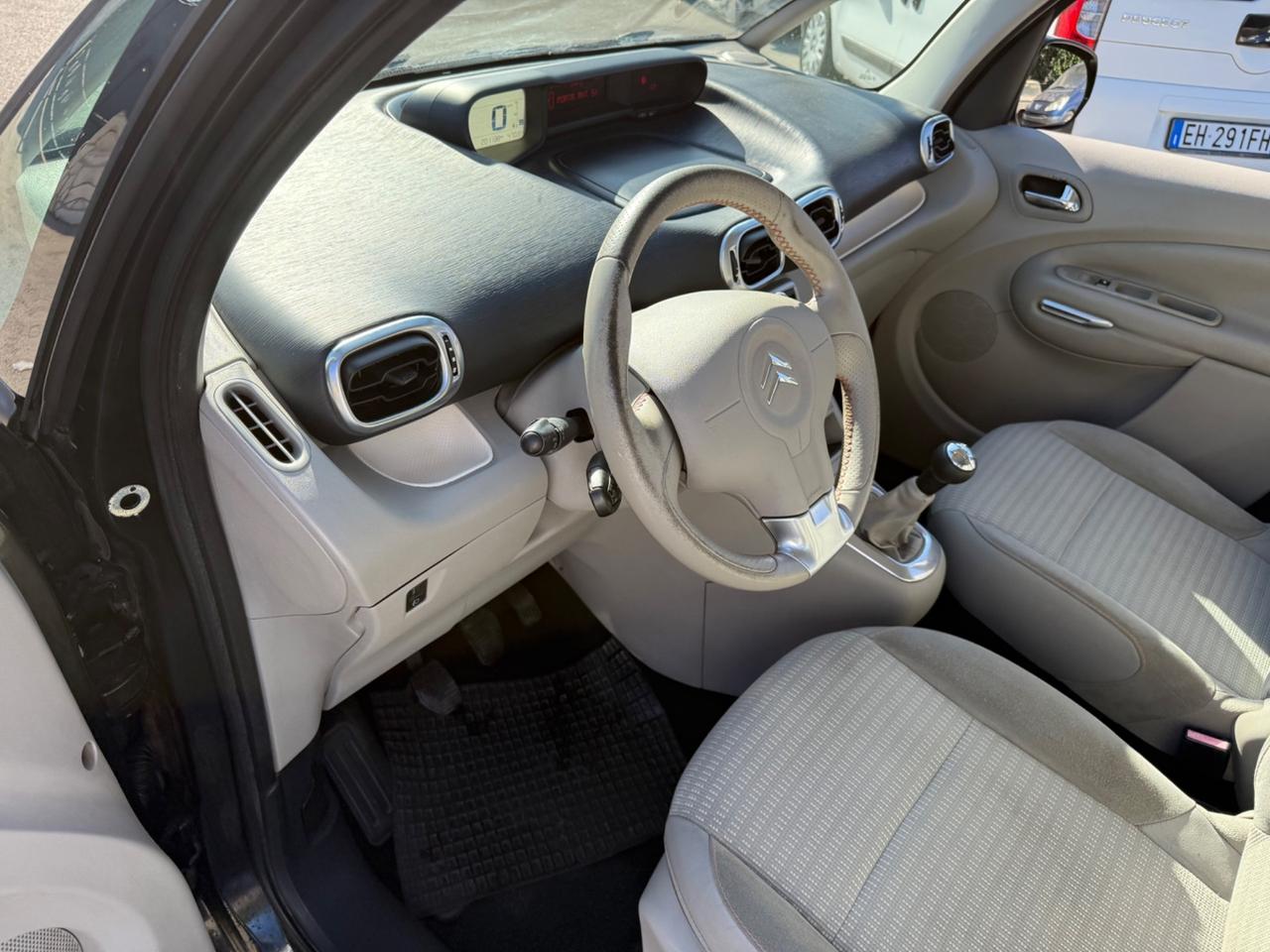 Citroen C3 Picasso 1.6 HDi 90 airdream Exclusive Style