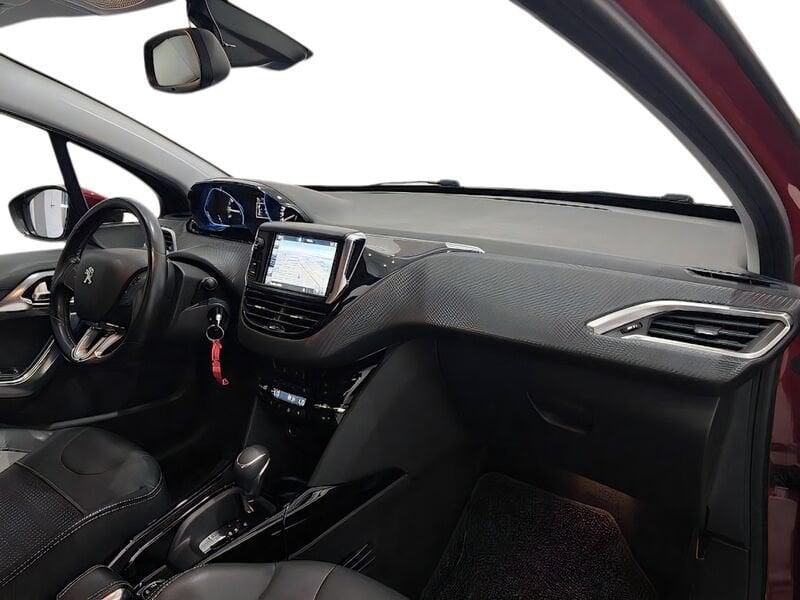 Peugeot 2008 BlueHDi 120 S&S Allure